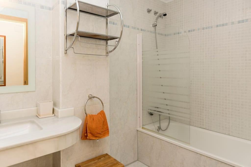 Casa Junto Golf La Sella Y Centro Budista Sakya Muntanya la Sella Εξωτερικό φωτογραφία